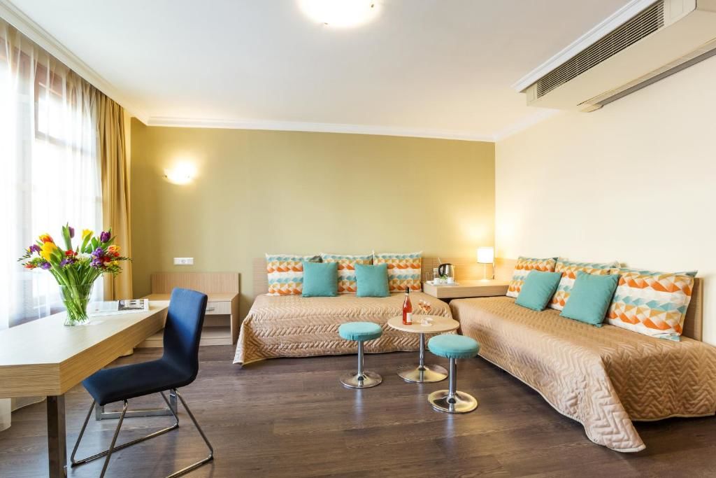 Отель Geneva Hotel София