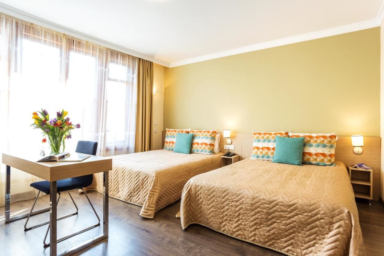 Отель Geneva Hotel София