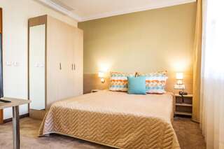 Отель Geneva Hotel София Полулюкс-24