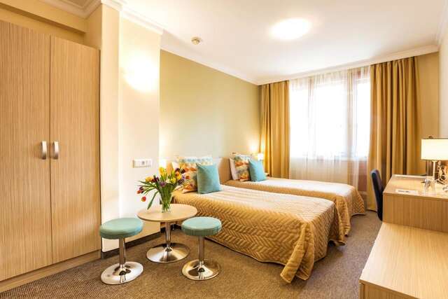 Отель Geneva Hotel София-30